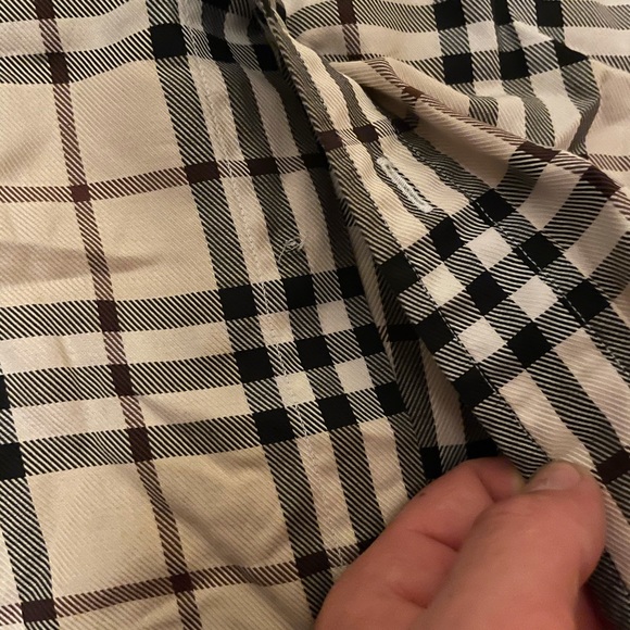 Burberry button up - Picture 4 of 5